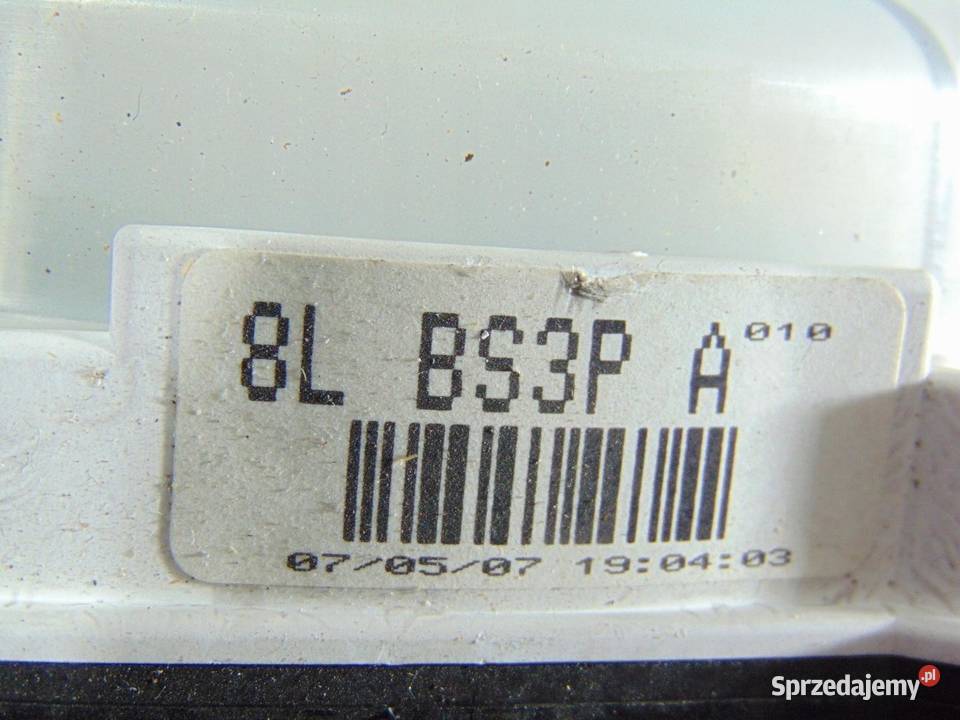 LICZNIK MAZDA3 MAZDA 3 LIFT 16 D 07r sprzedam