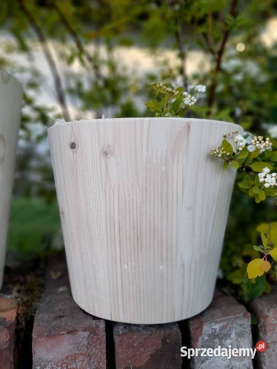 Donica drewniana sosnowa ŚREDNIA donica ogrodowa Kalety