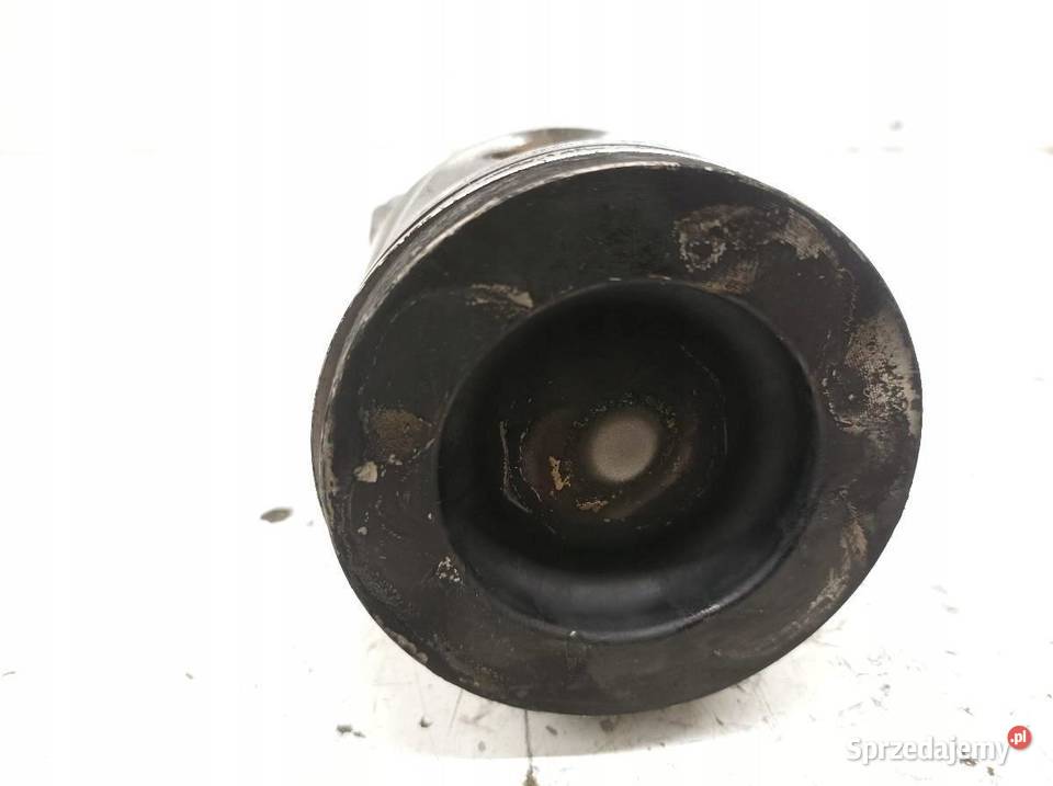 TŁOK KORBOWÓD 38R2 7901G 09 20 TDI Audi A6 III sprzedam