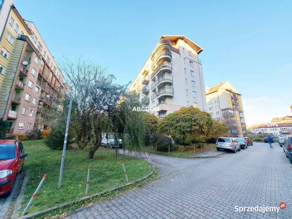 Żabiniec 2 pokoje 2 balkony garaż komórka 15014zł/m2
