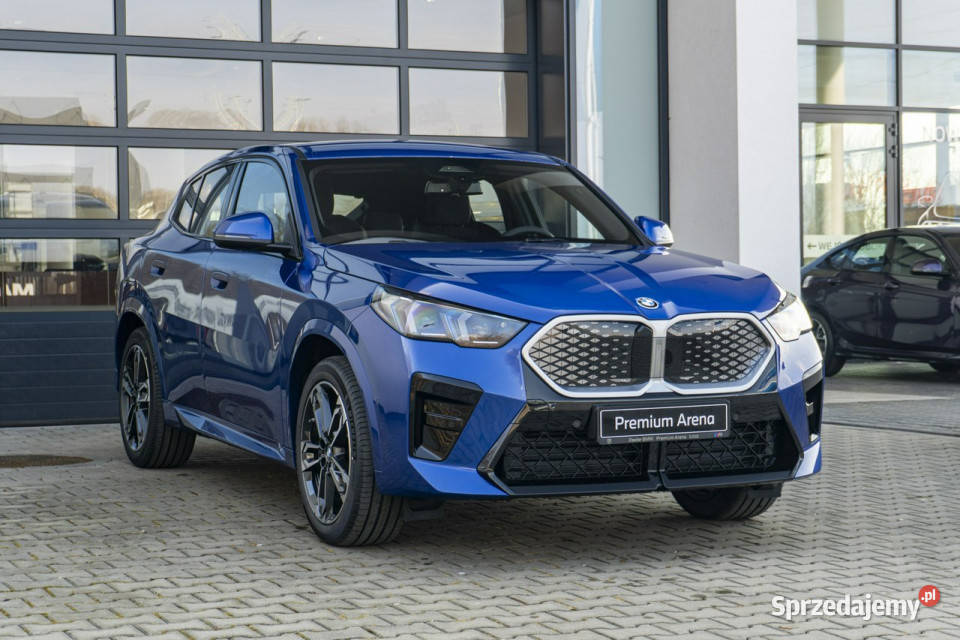BMW iX2 iX2 eDrive20 z ratą 950 netto BMW