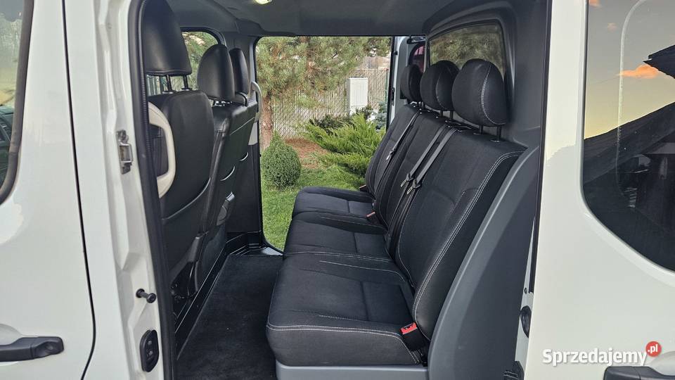 Renault Trafic 2016r oryginalny przebieg i Łódź sprzedam