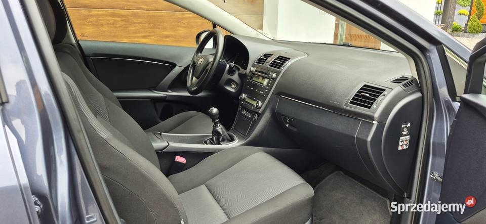 TOYOTA AVENSIS T27 KOMBI 1 WŁ LPG GWARANCJA szary Toyota małopolskie Tarnów