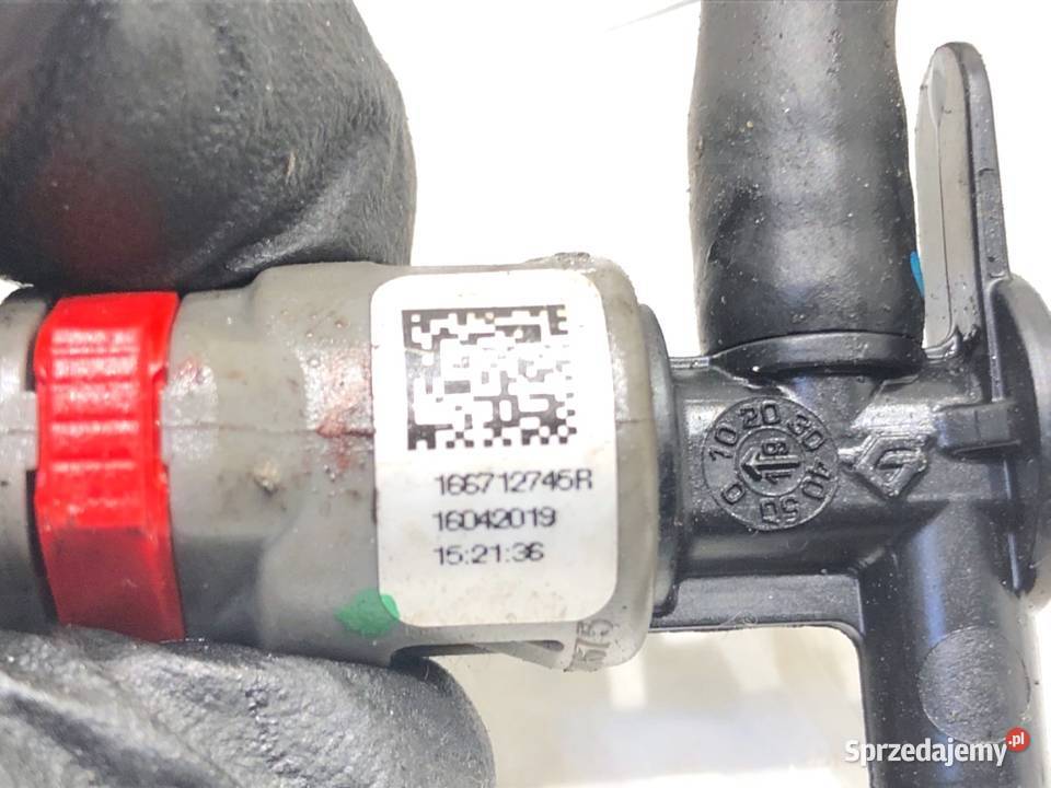 PRZEWÓD PALIWOWY 166712745R osobowe