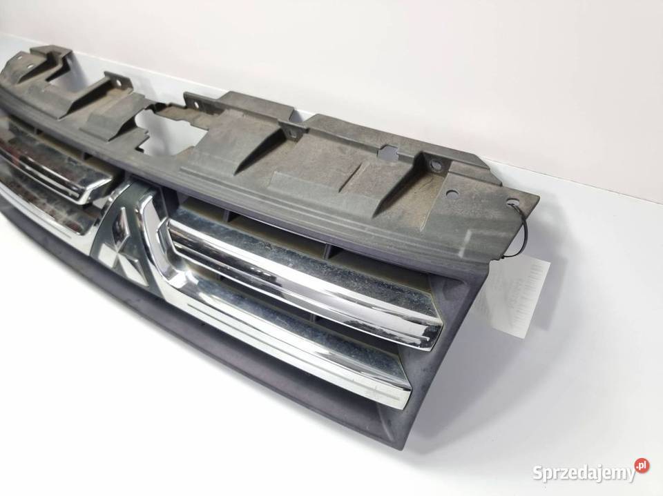 GRILL ATRAPA MITSHUBISHI PAJERO IV 7450A150 Lipno