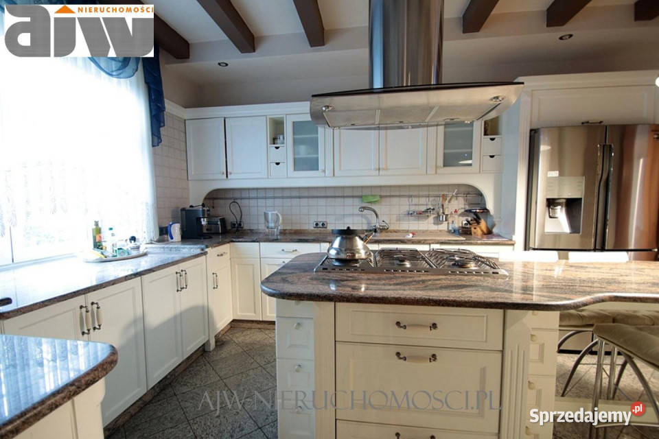 Dom wolnostojący 750m2 Izabelin C