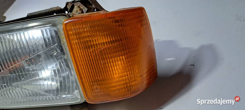 Reflektor kierunkowskaz lewy Audi 80 B2 Luzino