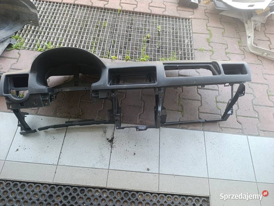 Volkswagen GOLF IV DESKA ROZDZIELCZA KONSOLA osobowe sprzedam
