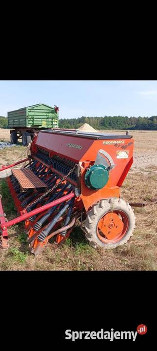 Siewnik 3m Pegararo super stan Siewniki i sadzarki Iłża