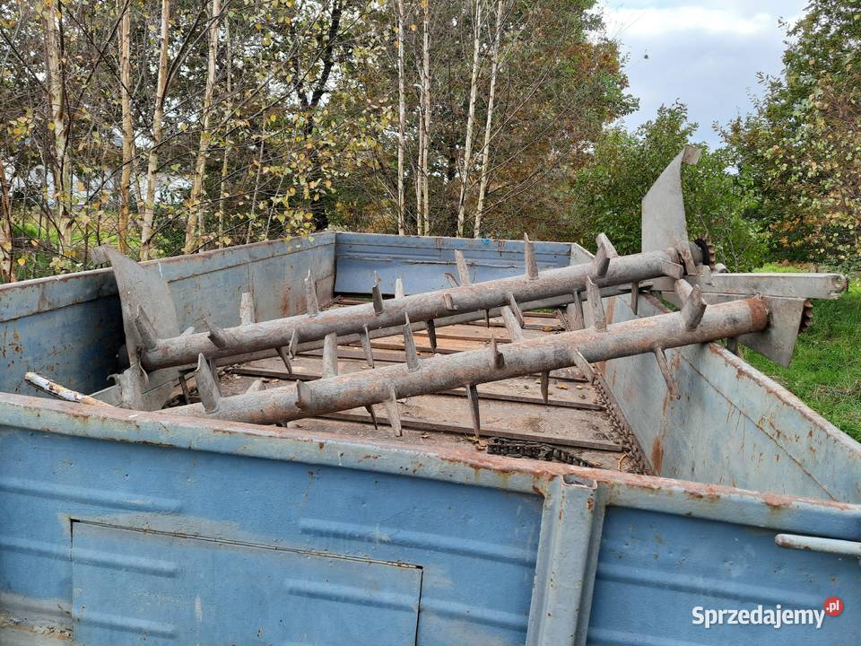 Rozrzutnik obornika jednoosiowy nieuszkodzony małopolskie Bucze
