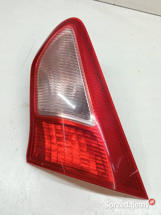 LAMPA TYŁ W KLAPĘ KOMPLET HB 13287977 Mitsubishi sprzedam