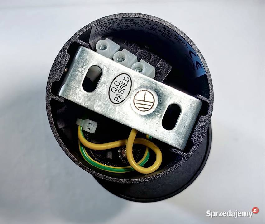 Lampa sufitowa spot czarna Spoty i reflektory Ludźmierz sprzedam