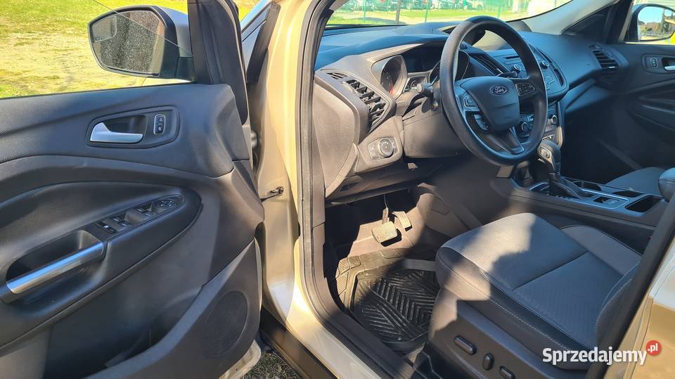 Ford Escape Kuga 15 benzyna 4x4 Automat nie elektryczne szyby Olsztyn
