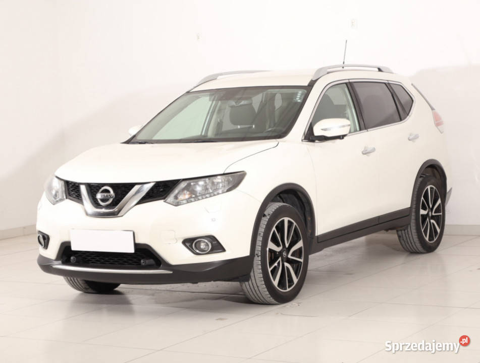 Nissan XTrail 20 dCi kamera cofania