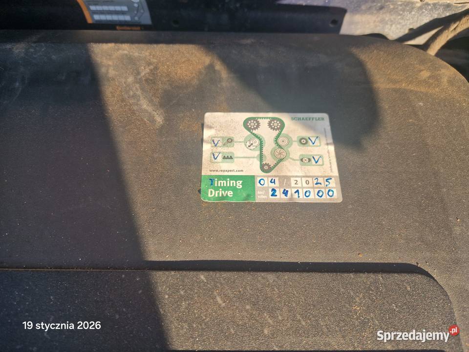 Volkswagen Golf 5 14 benzyna z gazem Legnica