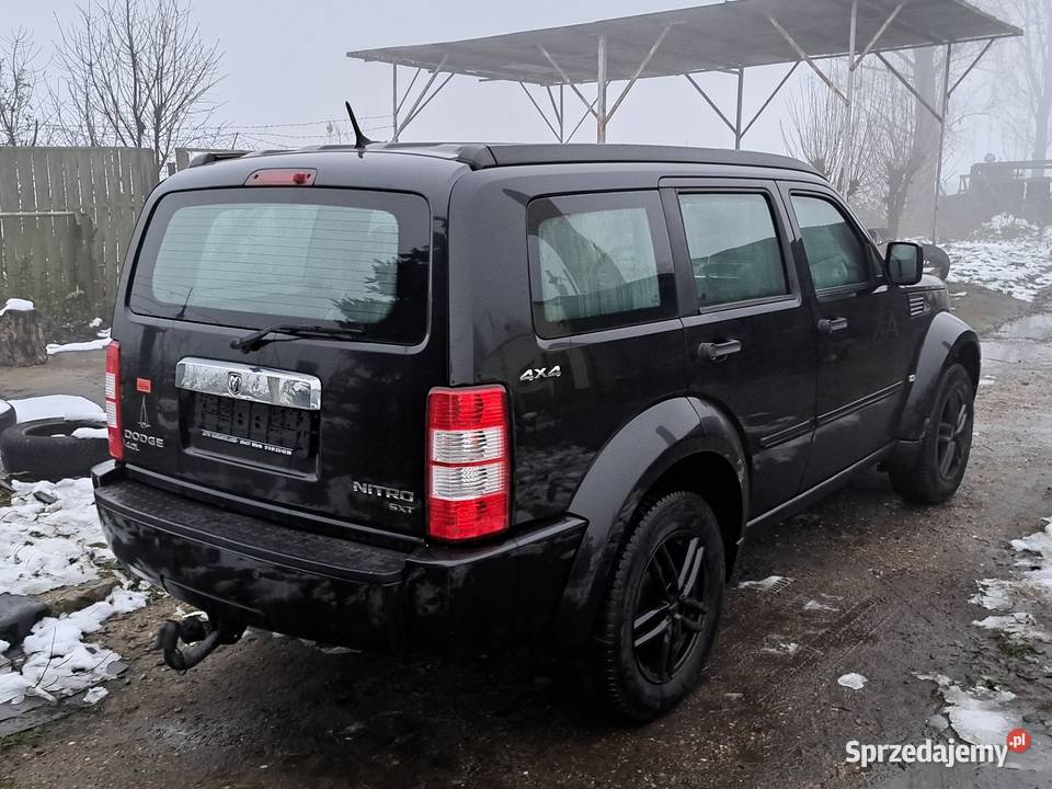 Dodge Nitro 40 2011 Gaz 250000km Oleśnica