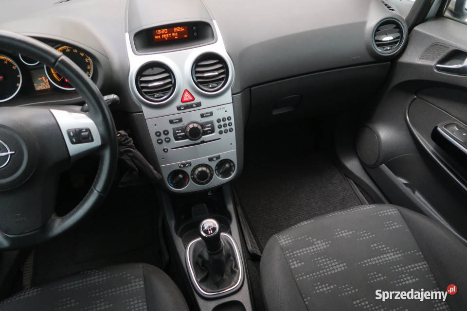 Opel Corsa 12 129527km śląskie