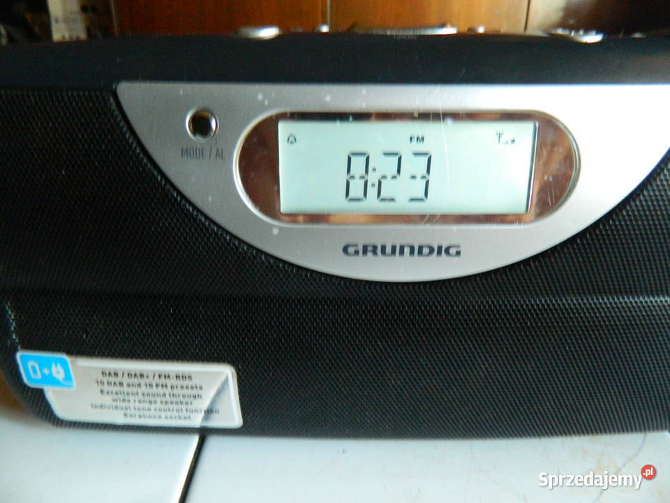 SPRZEDAM RADIO GRUNDIG Z DAB I PROGRAMATOREM Biała