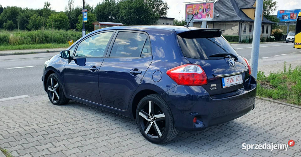 Toyota Auris 6 biegówKlimatronikLedyWebasto2 gniazdo USB Przyszowice