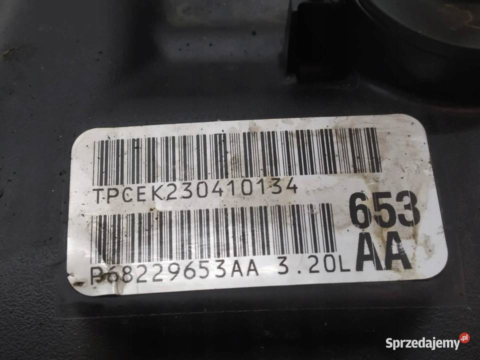 POKRYWA ZAWORÓW 05184069AK 32 PENTASTAR Jeep