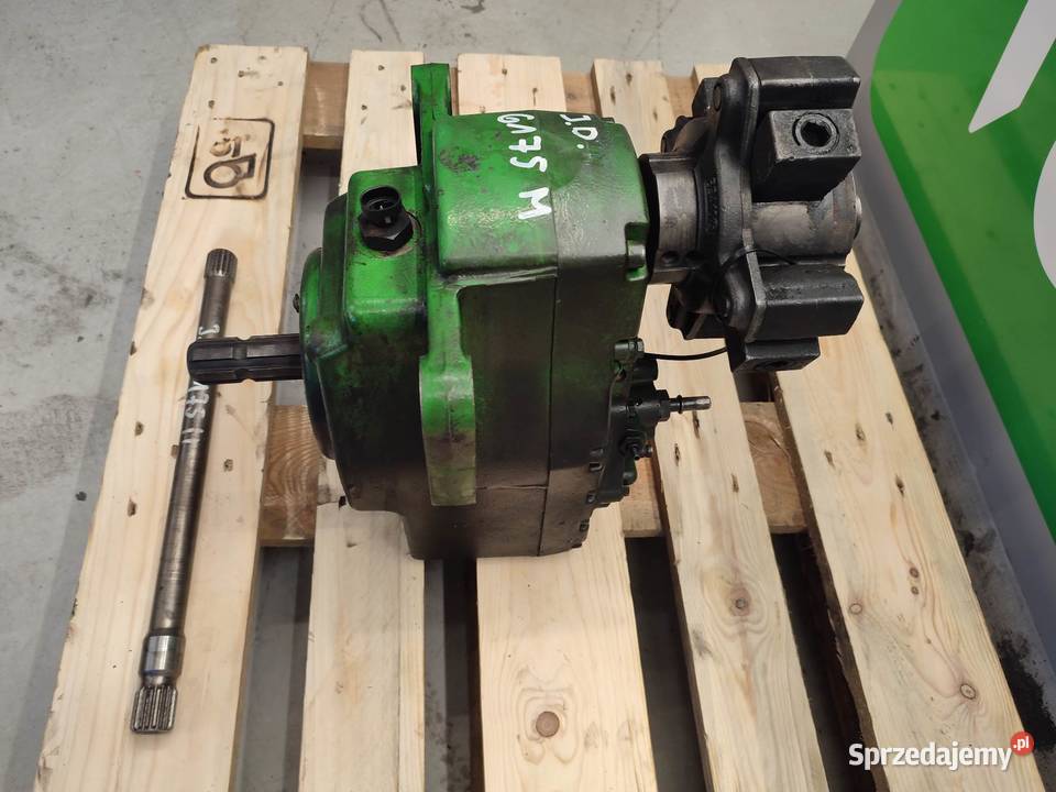 Przedni WOM John Deere 6175M CE31768 Pozostałe Motoryzacja wielkopolskie Wilkowo