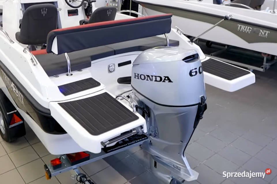 ŁÓDZ MOTOROWA TRIDENT 530 SPORT Z PRZYCZEPĄ Wrocław