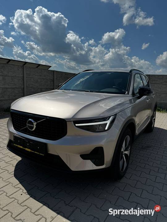 Volvo XC40 RDesingn T4 Recharge DCT7 hybryda 211 Dobroszyce sprzedam