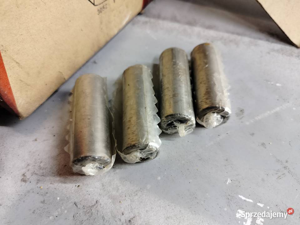 Tłok Fiat 125p Polonez 770 Sworznie mazowieckie