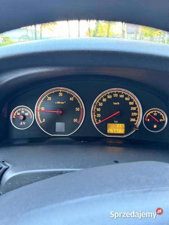 Opel Vectra 19 cdti Vectra Łopuszno