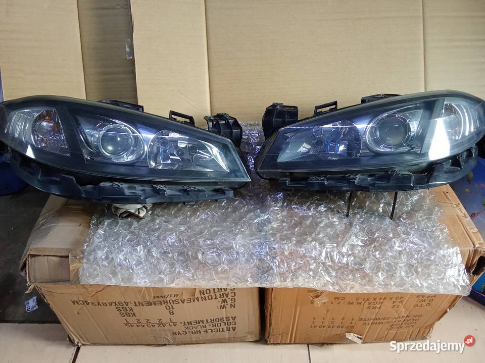 Renault laguna 2lift reflektory Xenonlewy i dolnośląskie Kamieniec Wrocławski