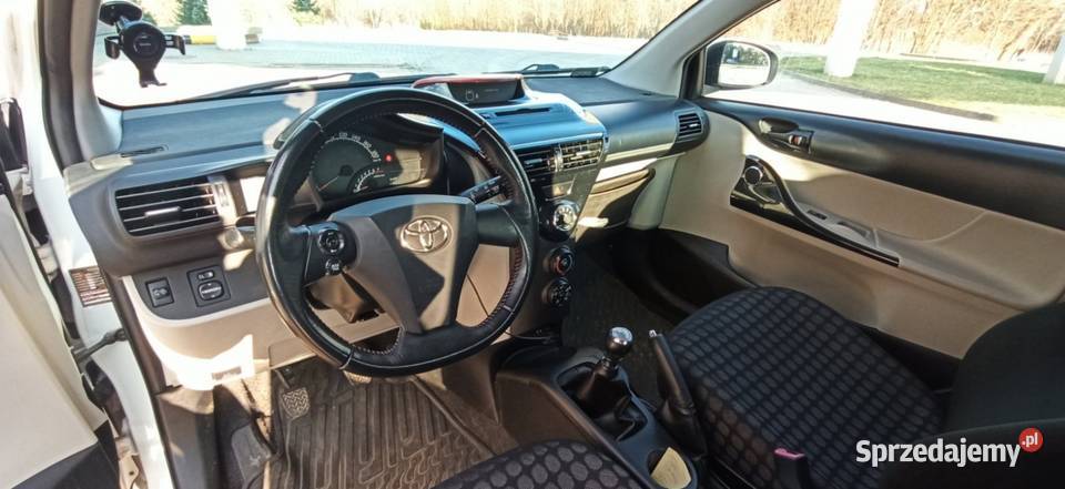 Toyota IQ manualna Łódź