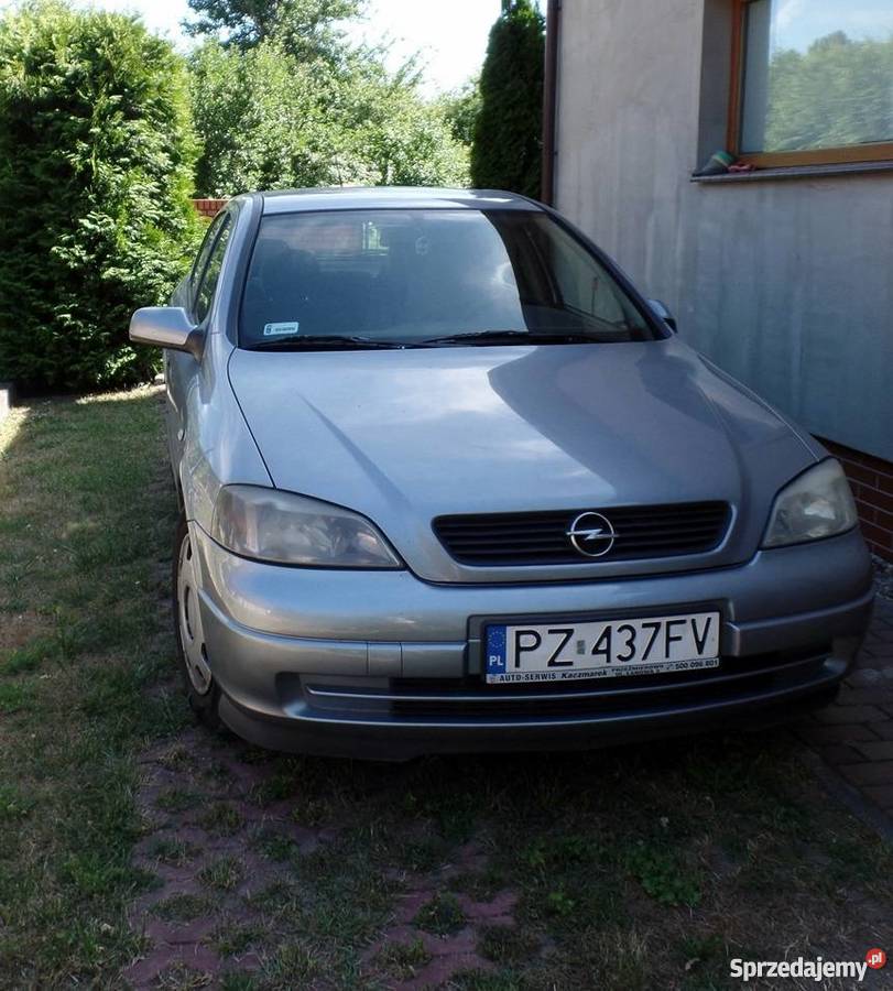 Opel astra salon