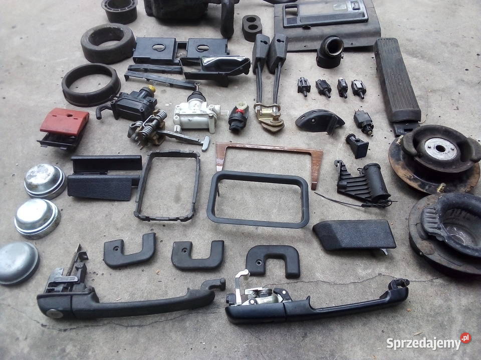 Różne części Mercedes w 124 Leszno