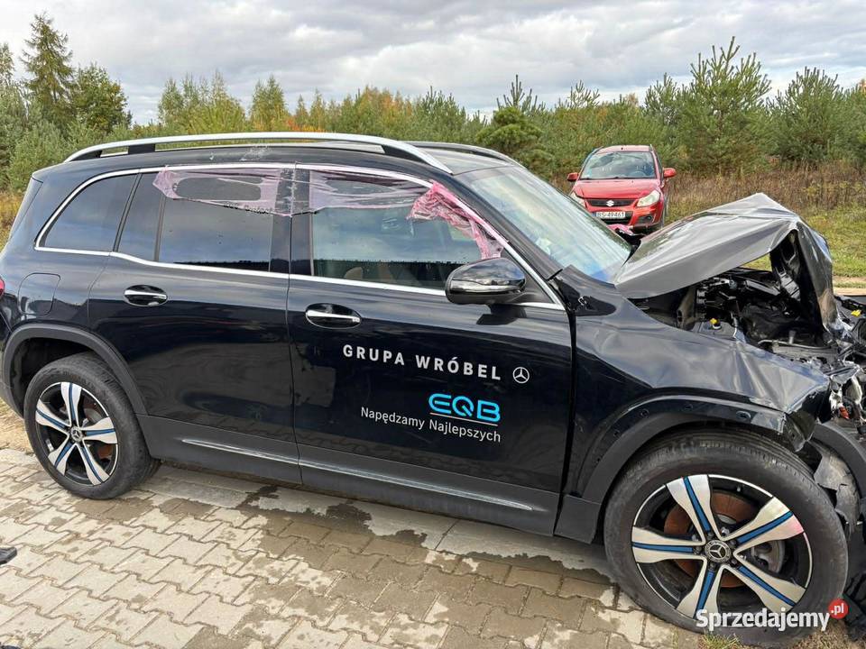 MercedesBenz EQB 300 665kWh 4Matic Electric Art automatyczna Rozalin