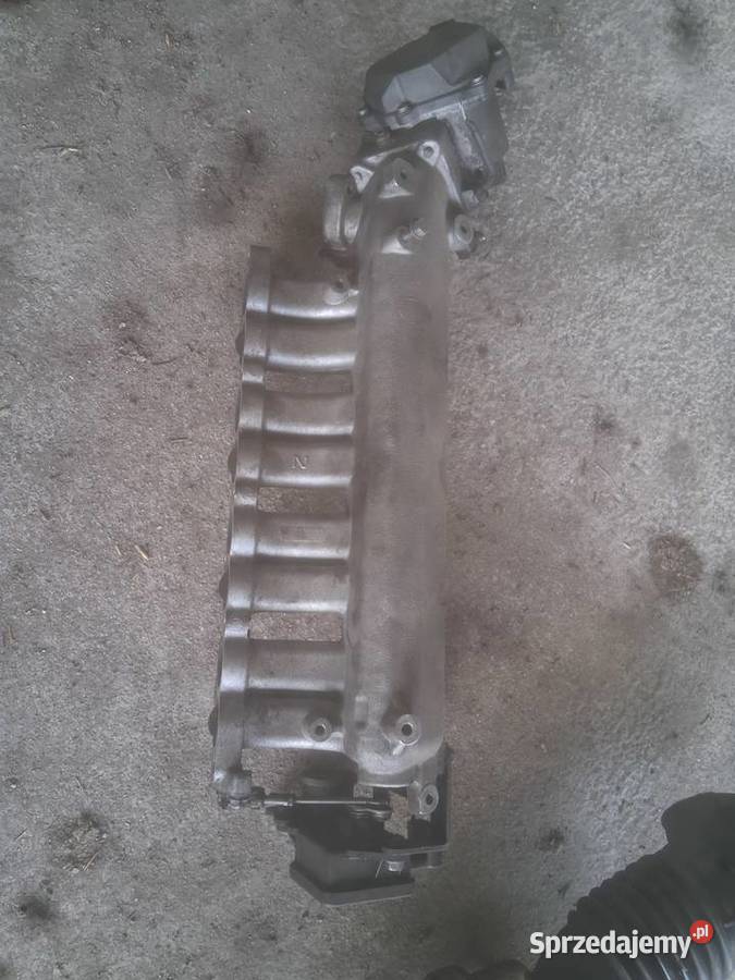 Kolektor ssacy 16 crdi z przepustnica osobowe Dzierzążnia