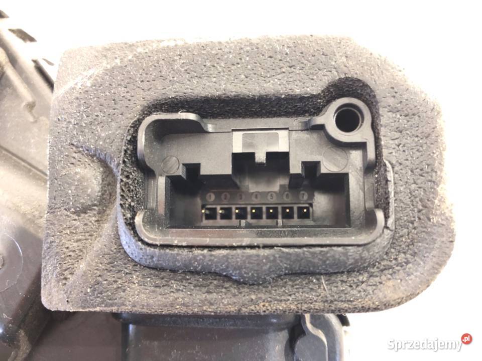 ZAMEK DRZWI PRAWY PRZÓD SKODA FABIA III Kombi