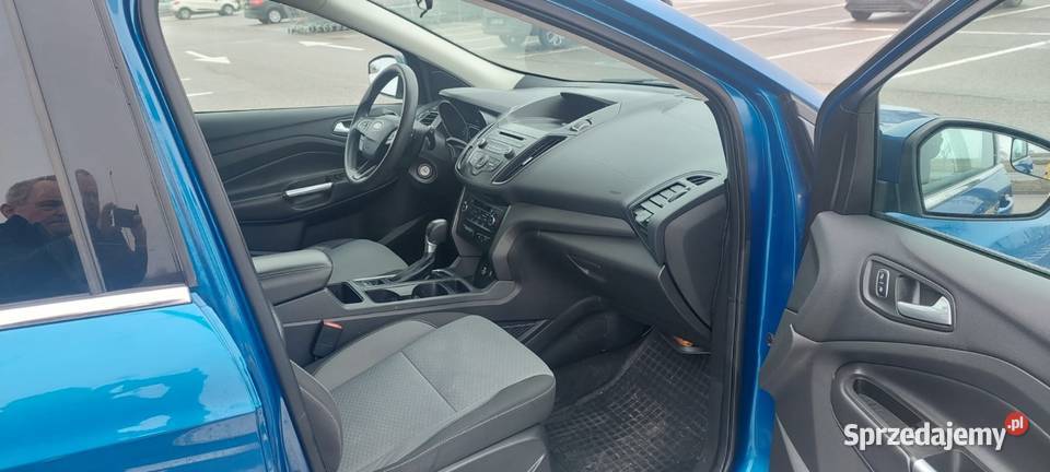 Ford Escape 15 182 FWD SE 2017 pomorskie