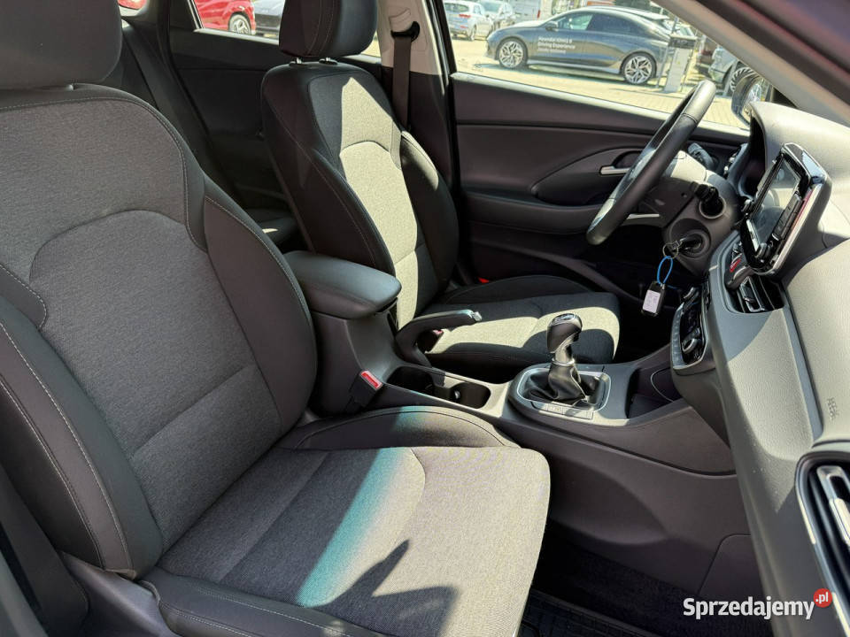 Hyundai i30 15 TGDI 160 6MT Smart LED Android Piotrków Trybunalski
