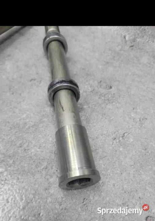 KAWASAKI Z 900 Z900 25 OŚKA OŚ PRZEDNIA PRZÓD sprzedam