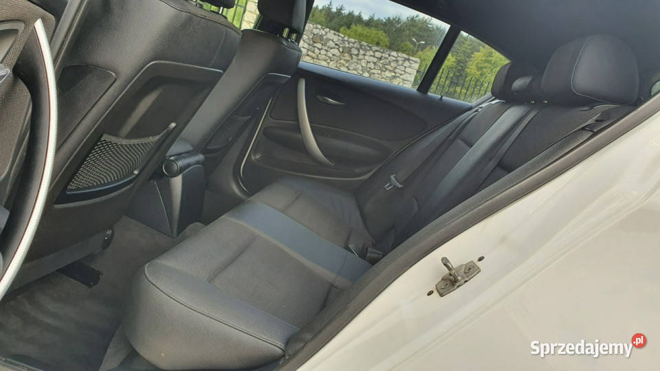 BMW 116 LCI 20i 122 Mpakiet Navi CIC Sportsitze nieuszkodzony świętokrzyskie Chmielnik sprzedam