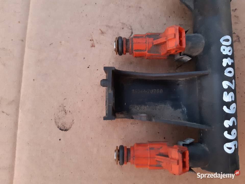 Peugeot 307 16 16V Listwa wtryskowa wtryski mazowieckie Mińsk Mazowiecki sprzedam