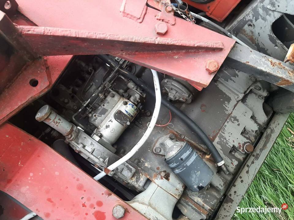 Massey Ferguson 575 odpowiednik Ursus 4514 tur
