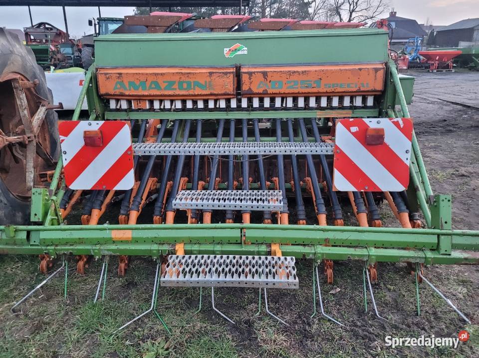 Agregat nadbudowany AMAZONE 25m nieuszkodzony Przyrów sprzedam