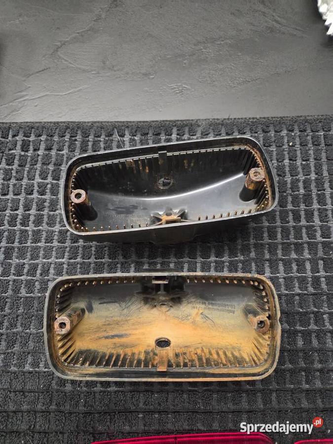 Mercedes w123 kombi lampa tylna zderzaka 123 826 sprzedam