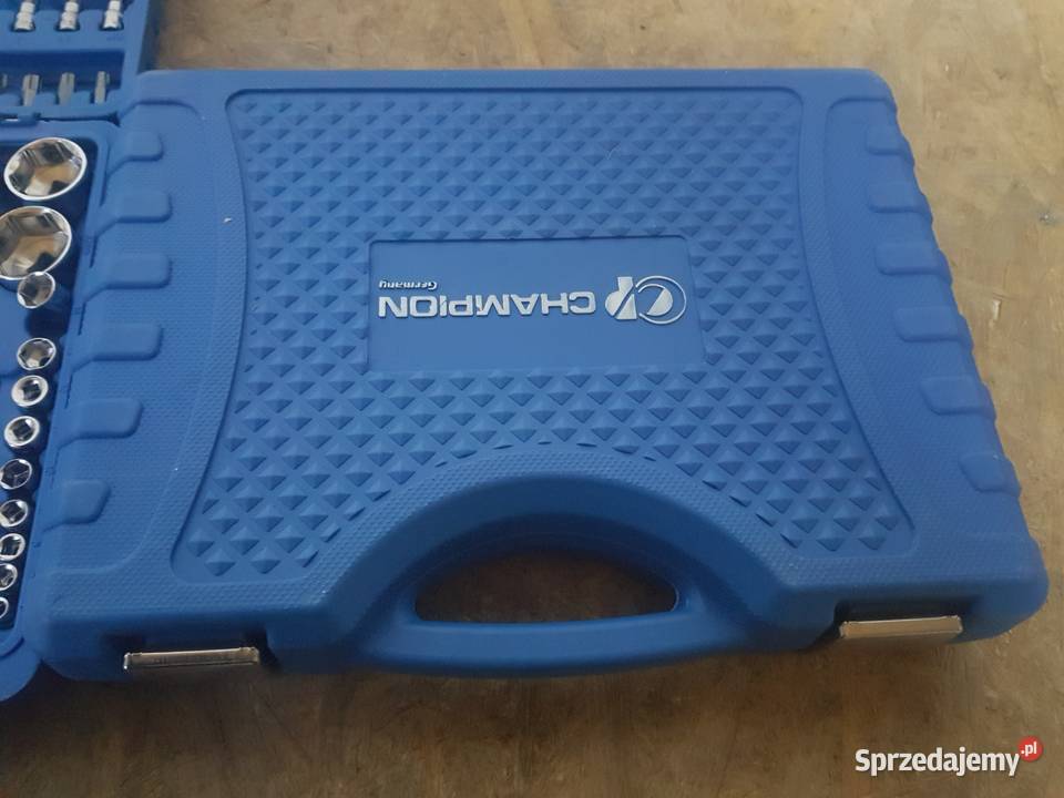 ZESTAW KLUCZY NASADOWYCH CHAMPION 94 ELEM Głogowa