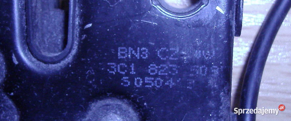 VW PASSAT B6 ZAMEK MASKI PRZÓD 3C1823509 Katowice