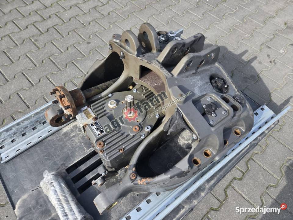 TUZ przedni podnośnik WOM Claas Axion 870 Byków