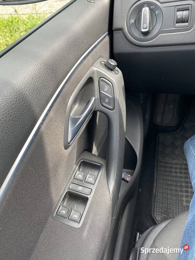 VW polo Iwłaściel Salon Polska przebieg 29400 ASR (kontrola trakcji) Kutno