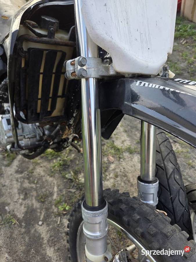 Yamaha dt 125 koła supermoto całośćsame kola Rok produkcji 2000 Chojnice