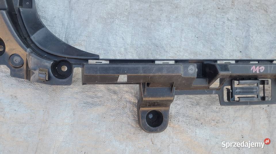 BMW X1 E84 ŚLIZG SRODKOWY MOCOWANIE ZDERZAKA TYŁ Ruda Śląska
